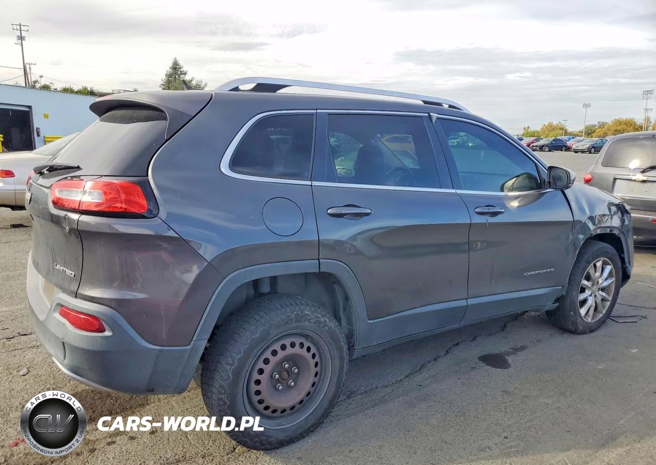 2015 Jeep Cherokee VIN:1C4PJMDB7FW743100 - 3