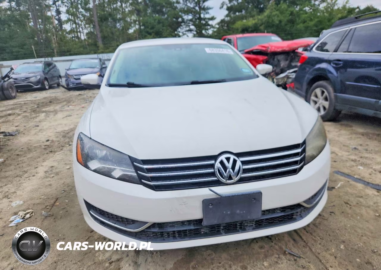 2015 Volkswagen Passat Se VIN:1VWBS7A3XFC066225 - 5