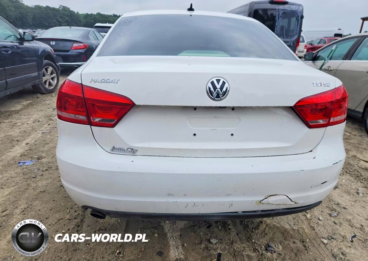 2015 Volkswagen Passat Se VIN:1VWBS7A3XFC066225 - 6