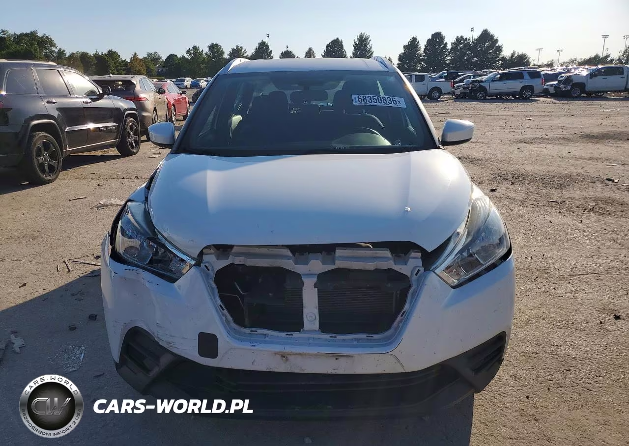 2019 Nissan Kicks Sv VIN:3N1CP5CU6KL565530 - 5