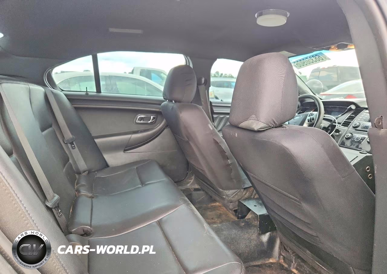 2016 Ford Police Interceptor VIN:1FAHP2MK6GG137148 - 10