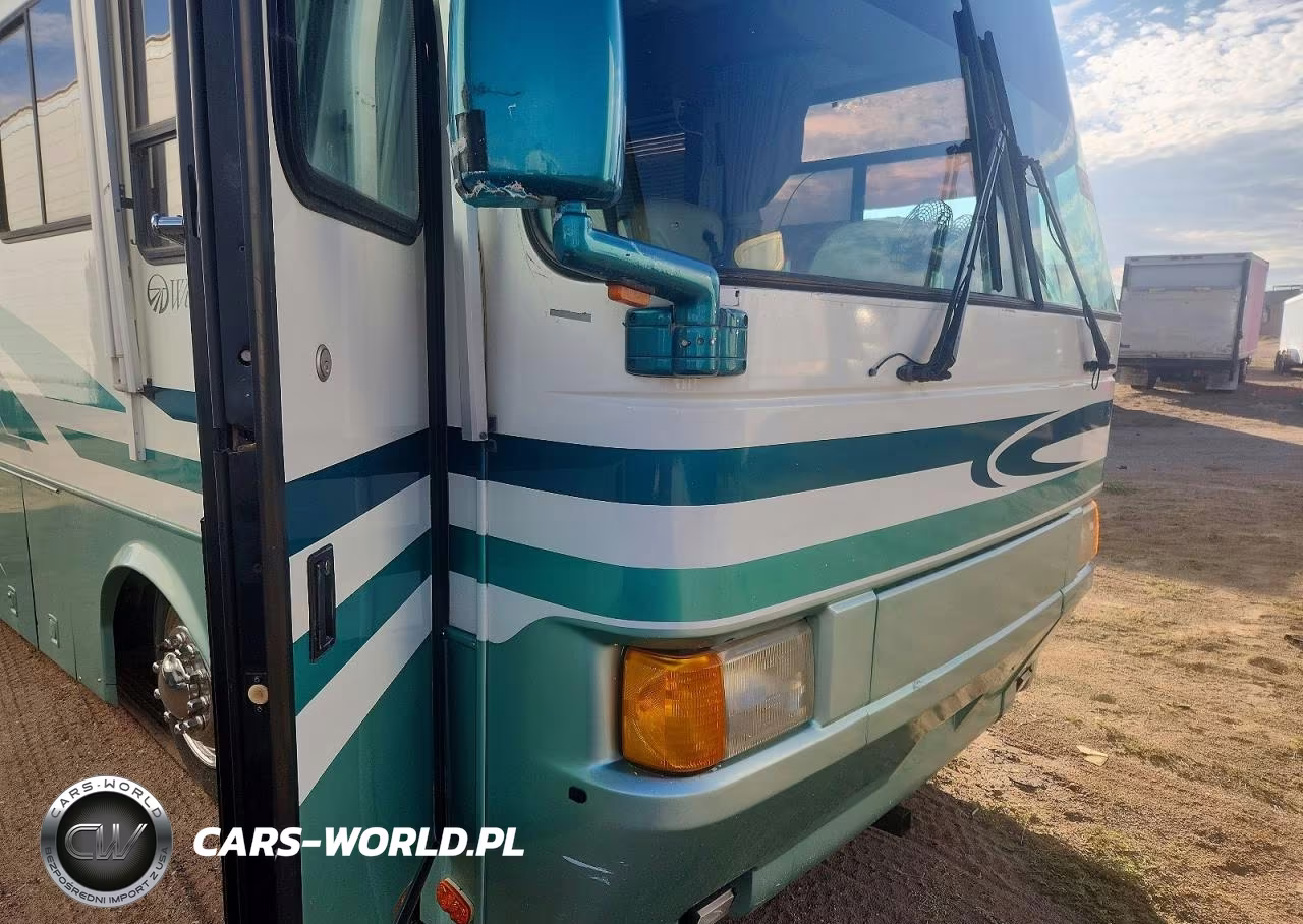 1998 Roadmaster Windsor Rv VIN:1RF120416W2015352 - 9