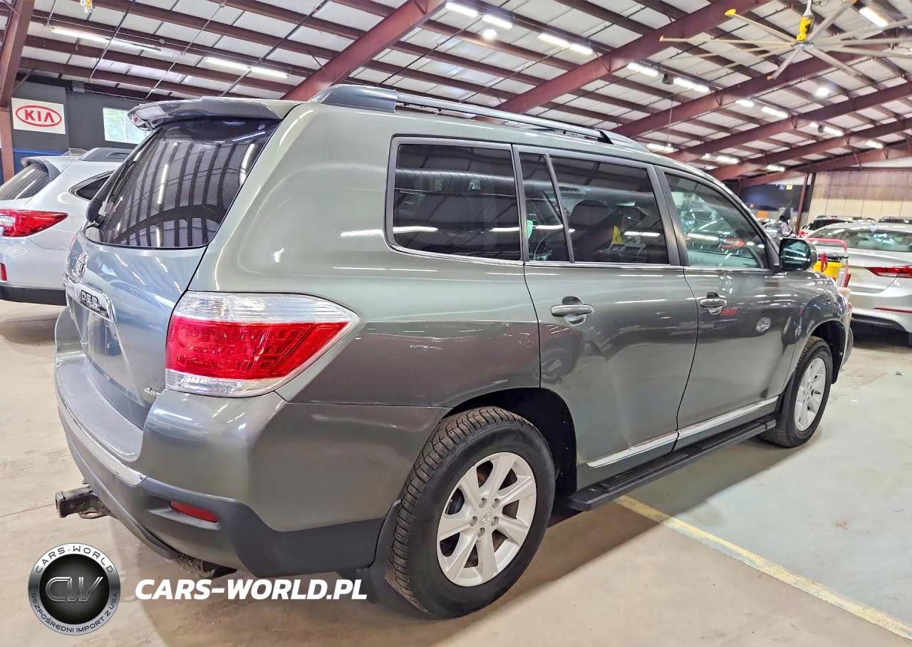 2013 Toyota Highlander Se VIN:5TDBK3EH3DS267882 - 3