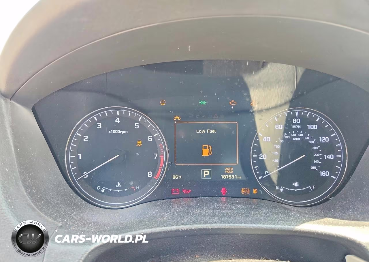 2015 Hyundai Genesis 5.0L VIN:KMHGN4JF7FU009382 - 9