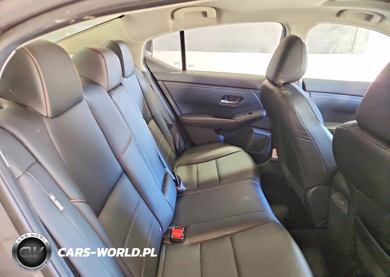 2022 Nissan Sentra Sr VIN:3N1AB8DV8NY304115 - 10