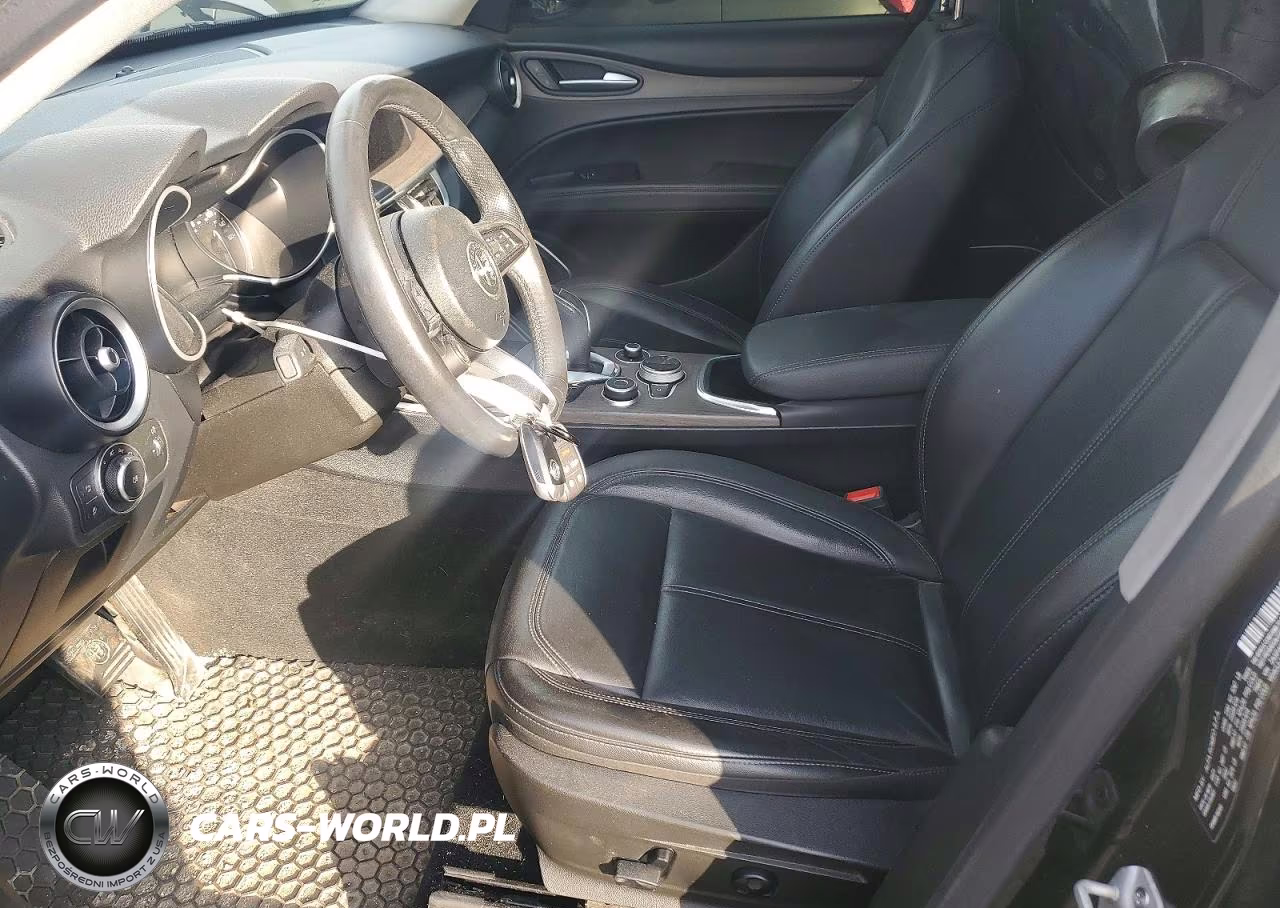 2021 Alfa Romeo Stelvio Ti VIN:ZASPAKBN6M7D18595 - 7