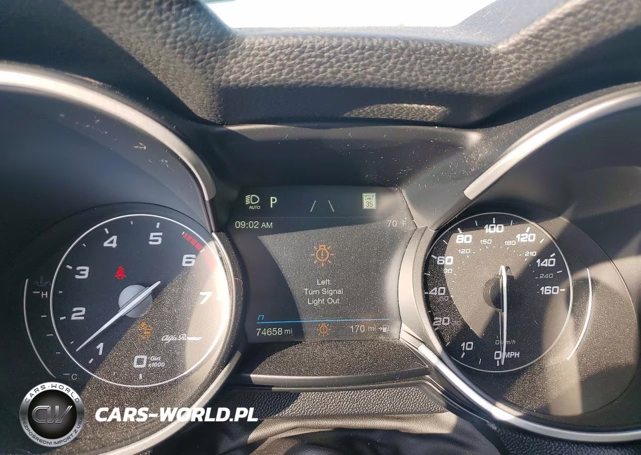 2021 Alfa Romeo Stelvio Ti VIN:ZASPAKBN6M7D18595 - 9