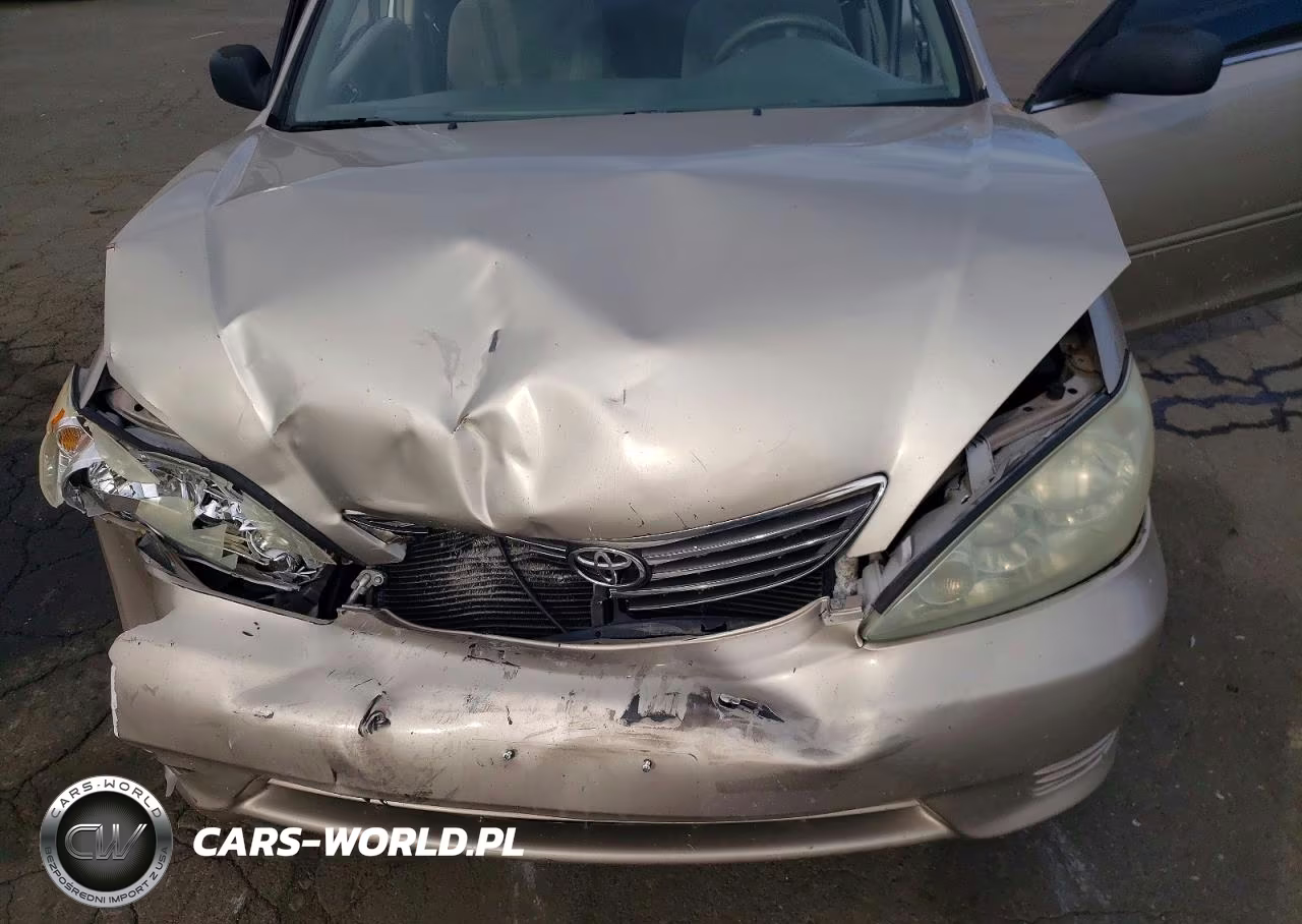 2005 Toyota Camry Standard VIN:4T1BE32K15U011465 - 11