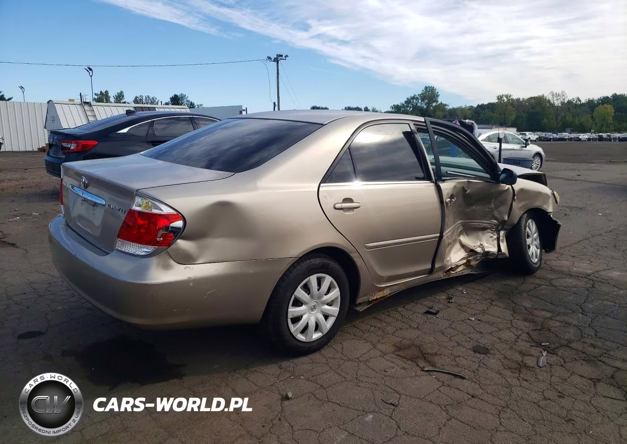 2005 Toyota Camry Standard VIN:4T1BE32K15U011465 - 3