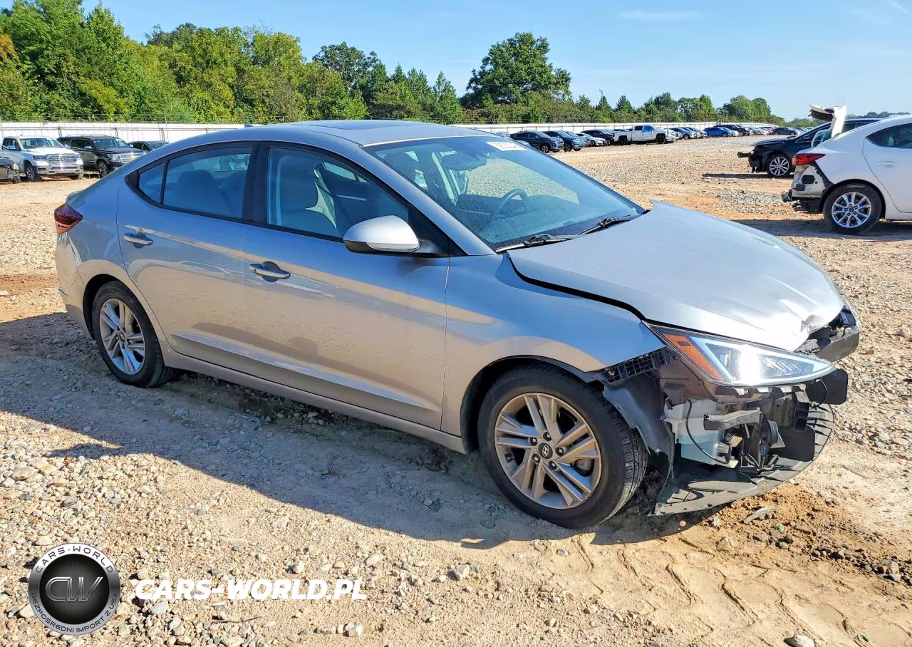 2020 Hyundai Elantra Value Edition VIN:5NPD84LFXLH584531 - 4