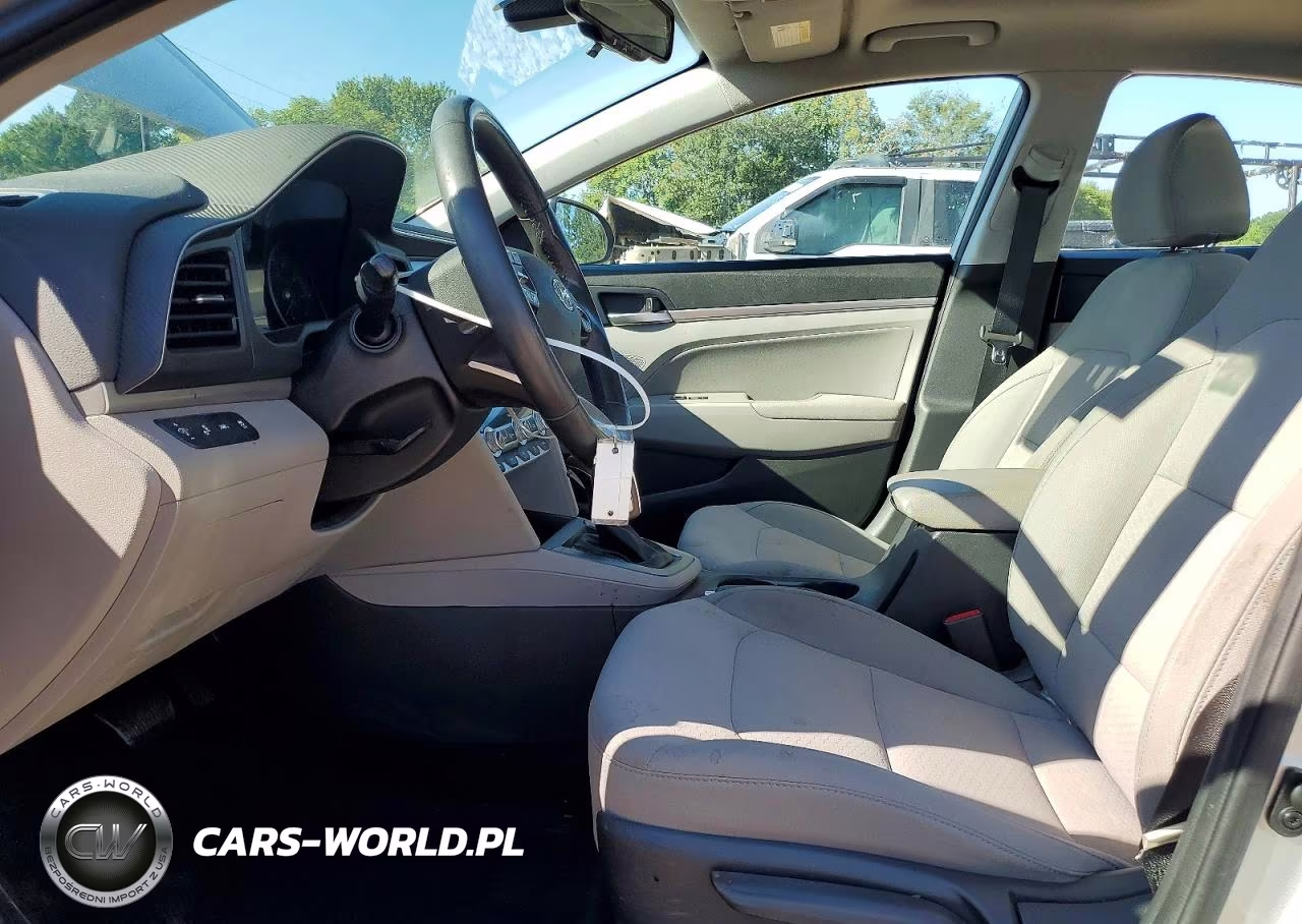 2020 Hyundai Elantra Value Edition VIN:5NPD84LFXLH584531 - 7