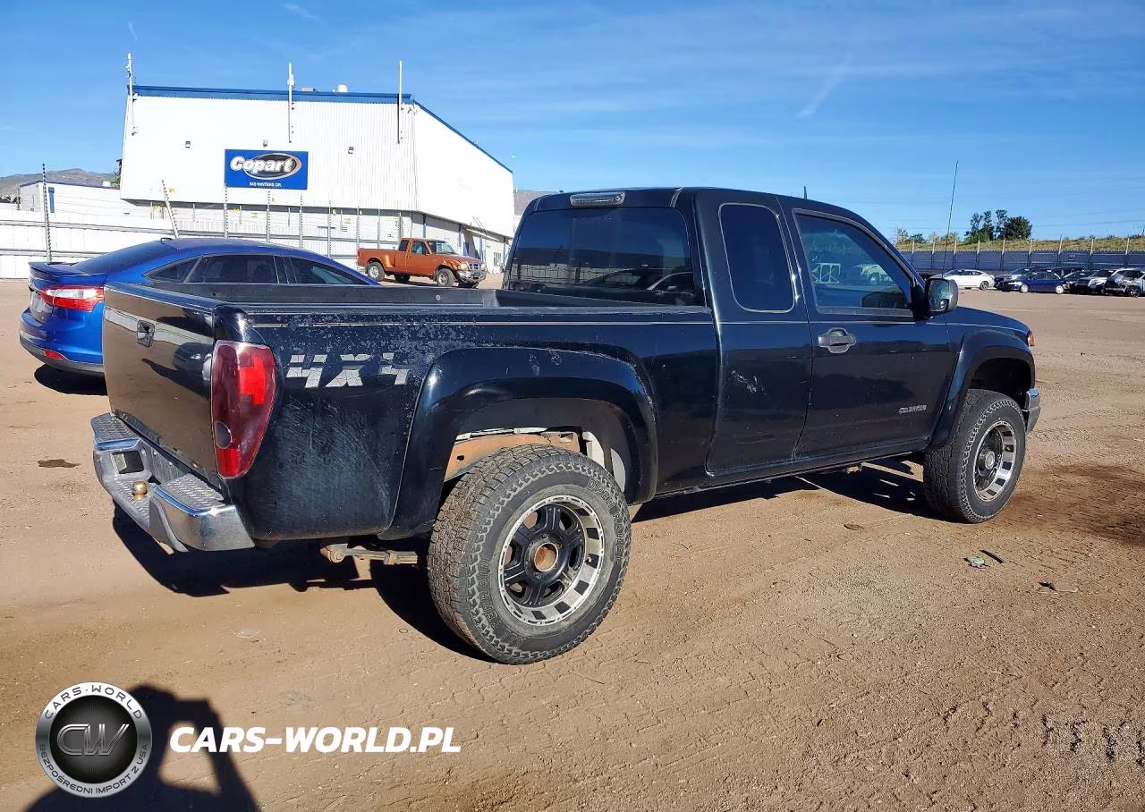 2005 Chevrolet Colorado VIN:1GCDT196058290710 - 3