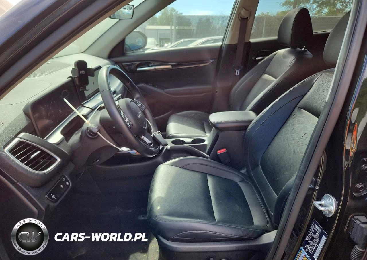 2025 Kia Seltos Ex VIN:KNDERCAAXS7738077 - 7