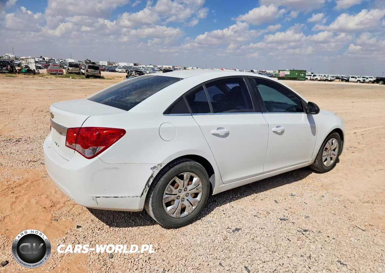 2012 Chevrolet Cruze Ls VIN:1G1PC5SH9C7147329 - 3