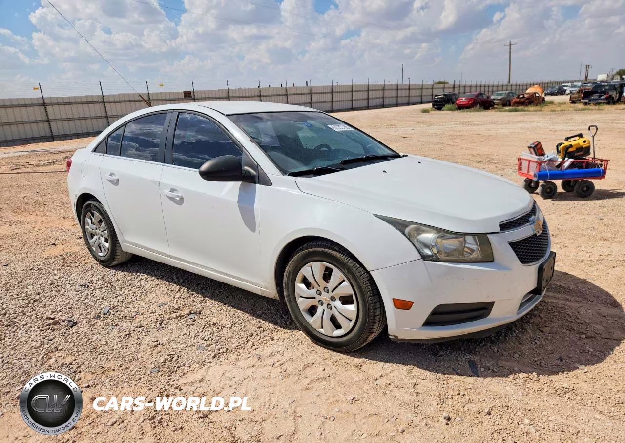 2012 Chevrolet Cruze Ls VIN:1G1PC5SH9C7147329 - 4