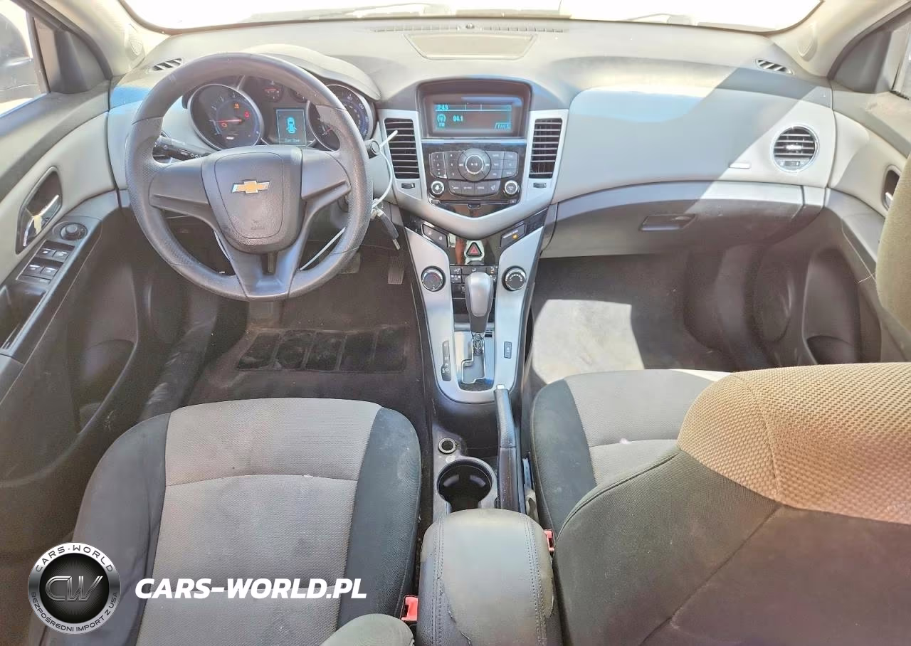 2012 Chevrolet Cruze Ls VIN:1G1PC5SH9C7147329 - 8