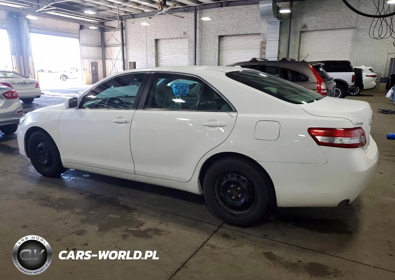 2010 Toyota Camry Le VIN:4T1BF3EK2AU549238 - 2