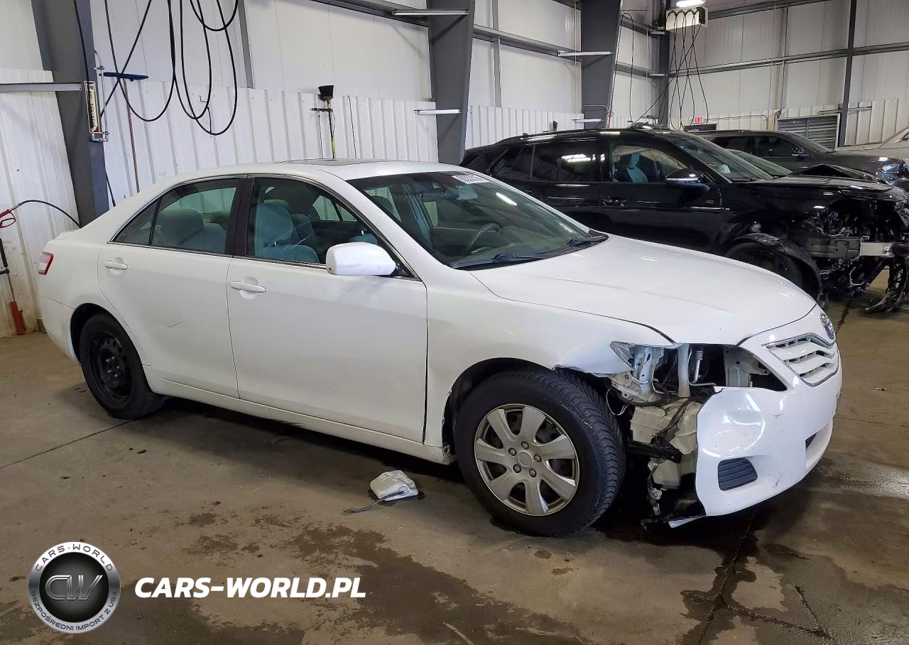 2010 Toyota Camry Le VIN:4T1BF3EK2AU549238 - 4