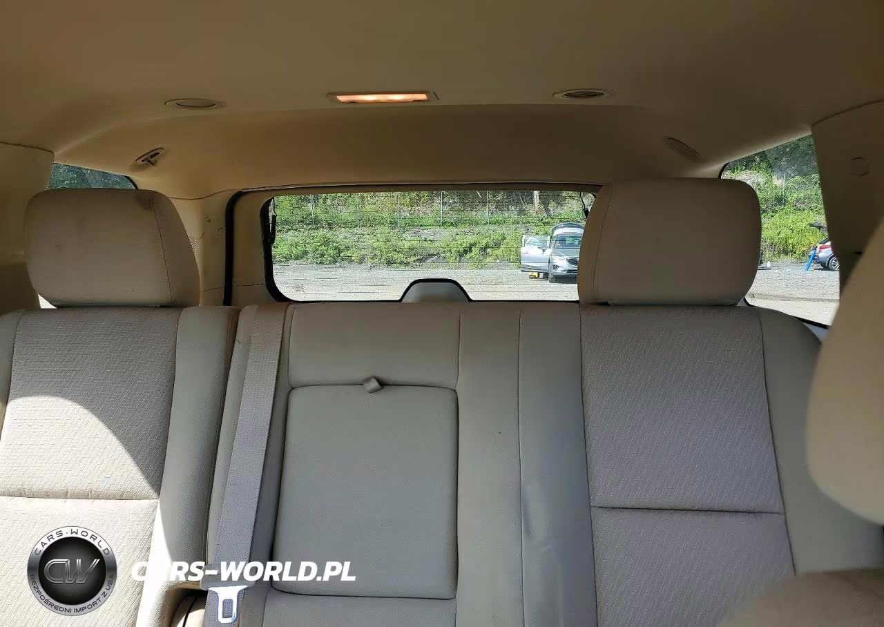 2012 Chevrolet Tahoe K1500 Ls VIN:1GNSKAE02CR226128 - 10