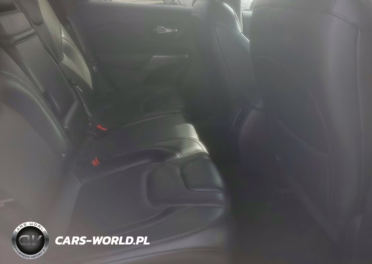 2019 Jeep Cherokee Limited VIN:1C4PJMDX7KD156056 - 10