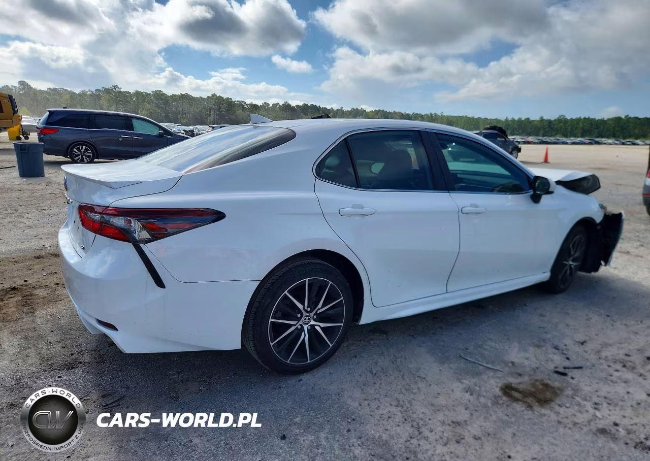 2021 Toyota Camry Se VIN:4T1G11AKXMU469642 - 3