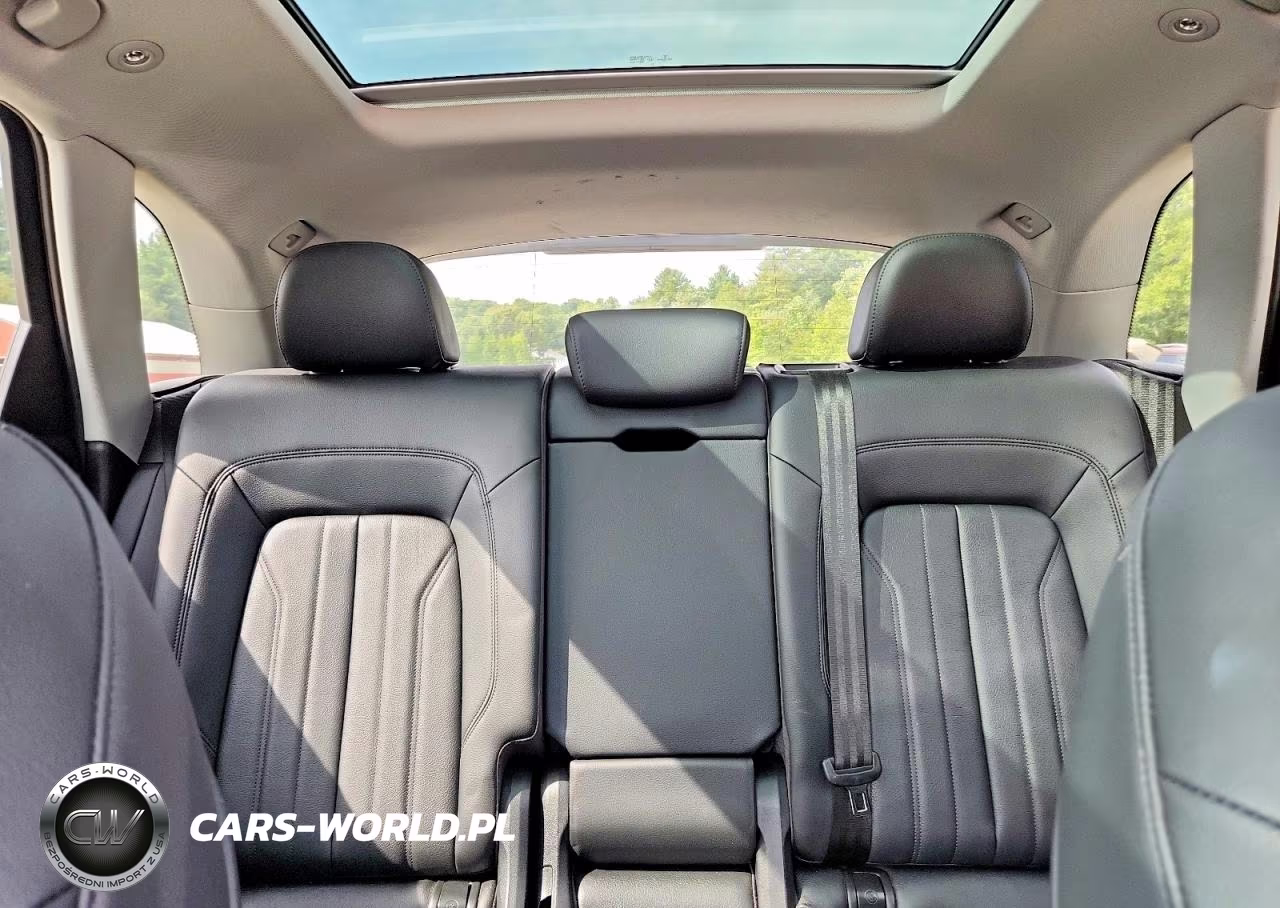 2019 Audi Q5 Premium Plus VIN:WA1BNBFY0K2128856 - 10