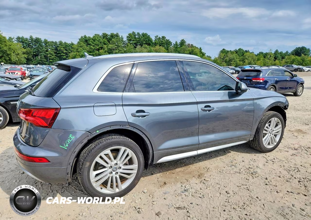 2019 Audi Q5 Premium Plus VIN:WA1BNBFY0K2128856 - 3