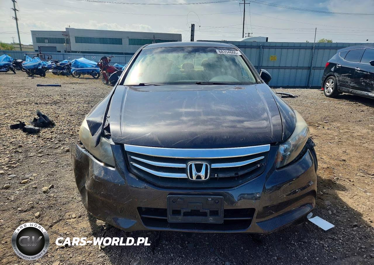 2011 Honda Accord Ex VIN:1HGCP2F76BA132719 - 5