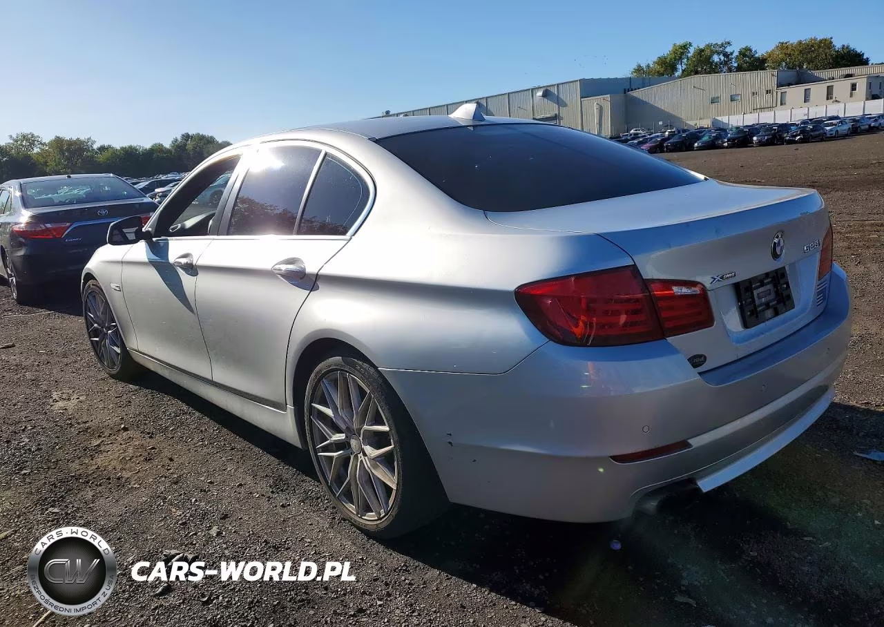 2013 BMW 528 Xi VIN:WBAXH5C54DDW16419 - 2