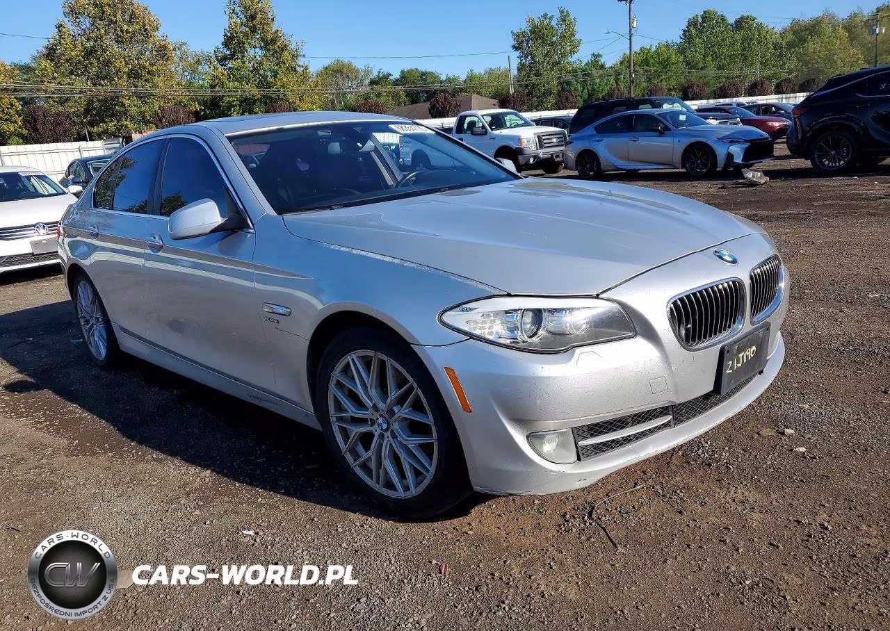 2013 BMW 528 Xi VIN:WBAXH5C54DDW16419 - 4