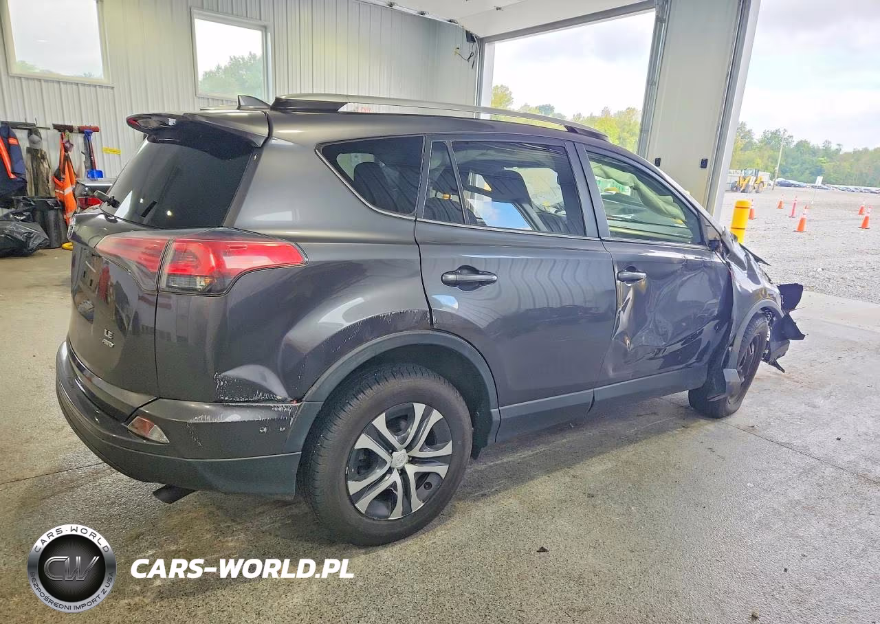 2017 Toyota Rav4 Le VIN:JTMBFREV1HJ706948 - 3
