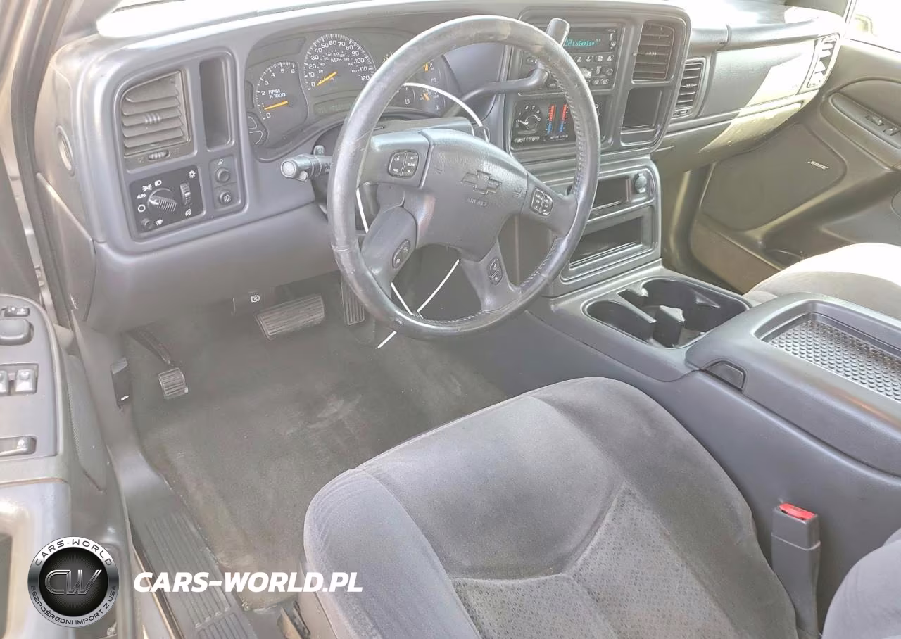 2005 Chevrolet Silverado C1500 VIN:1GCEC19V95Z182608 - 8