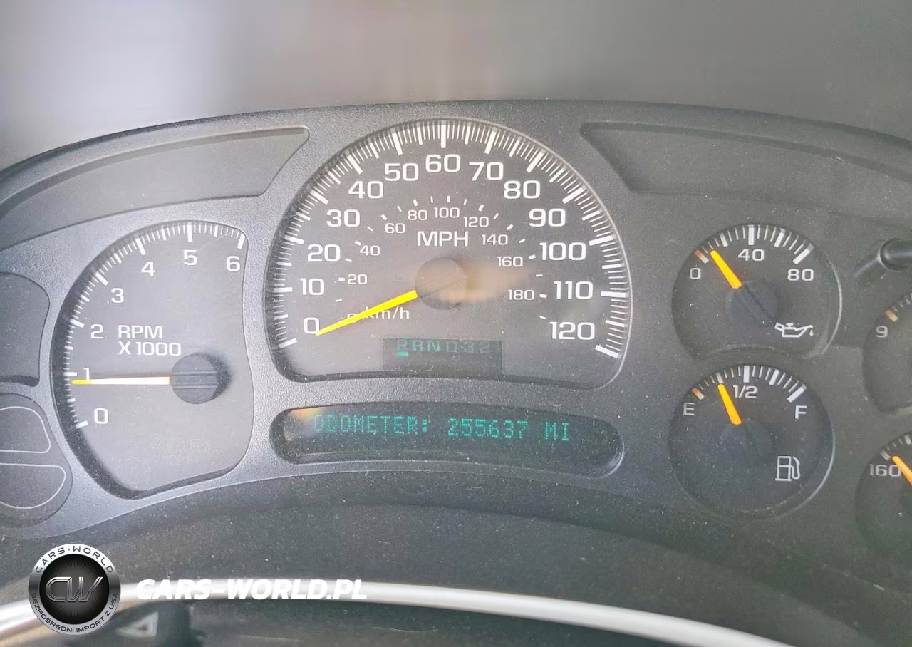 2005 Chevrolet Silverado C1500 VIN:1GCEC19V95Z182608 - 9