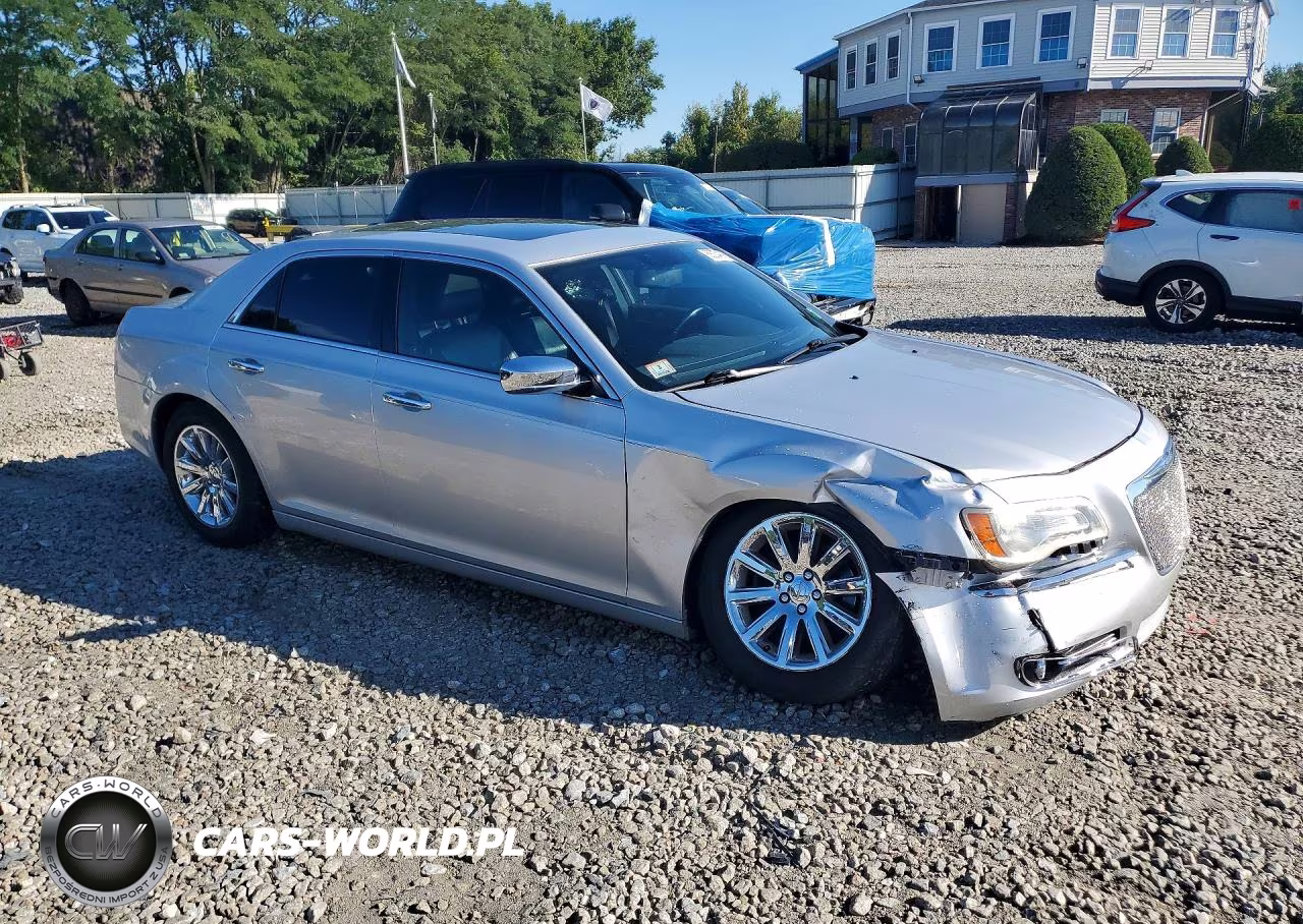 2012 Chrysler 300 Limited VIN:2C3CCACG6CH193133 - 4
