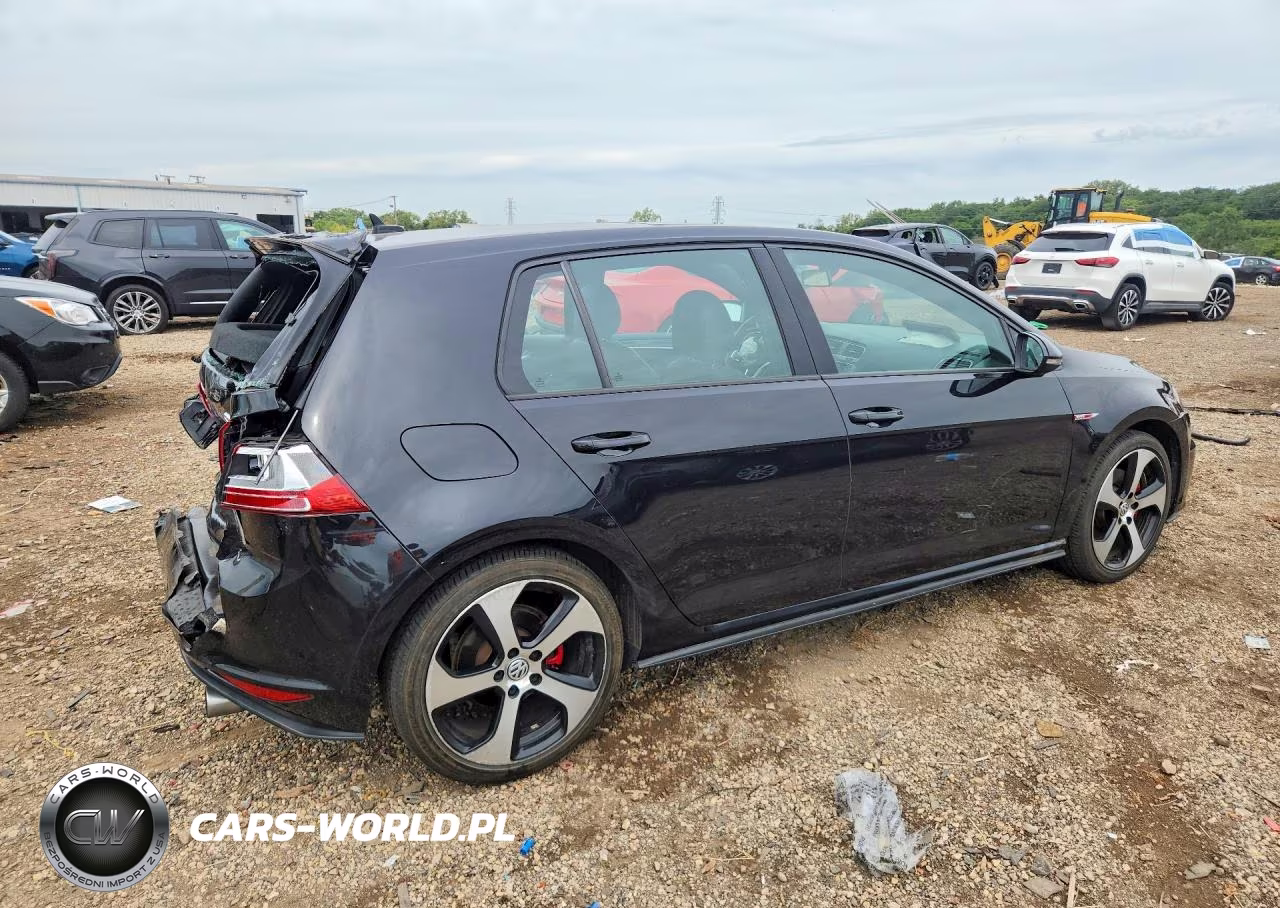 2015 Volkswagen Gti VIN:3VW5T7AU2FM014590 - 3