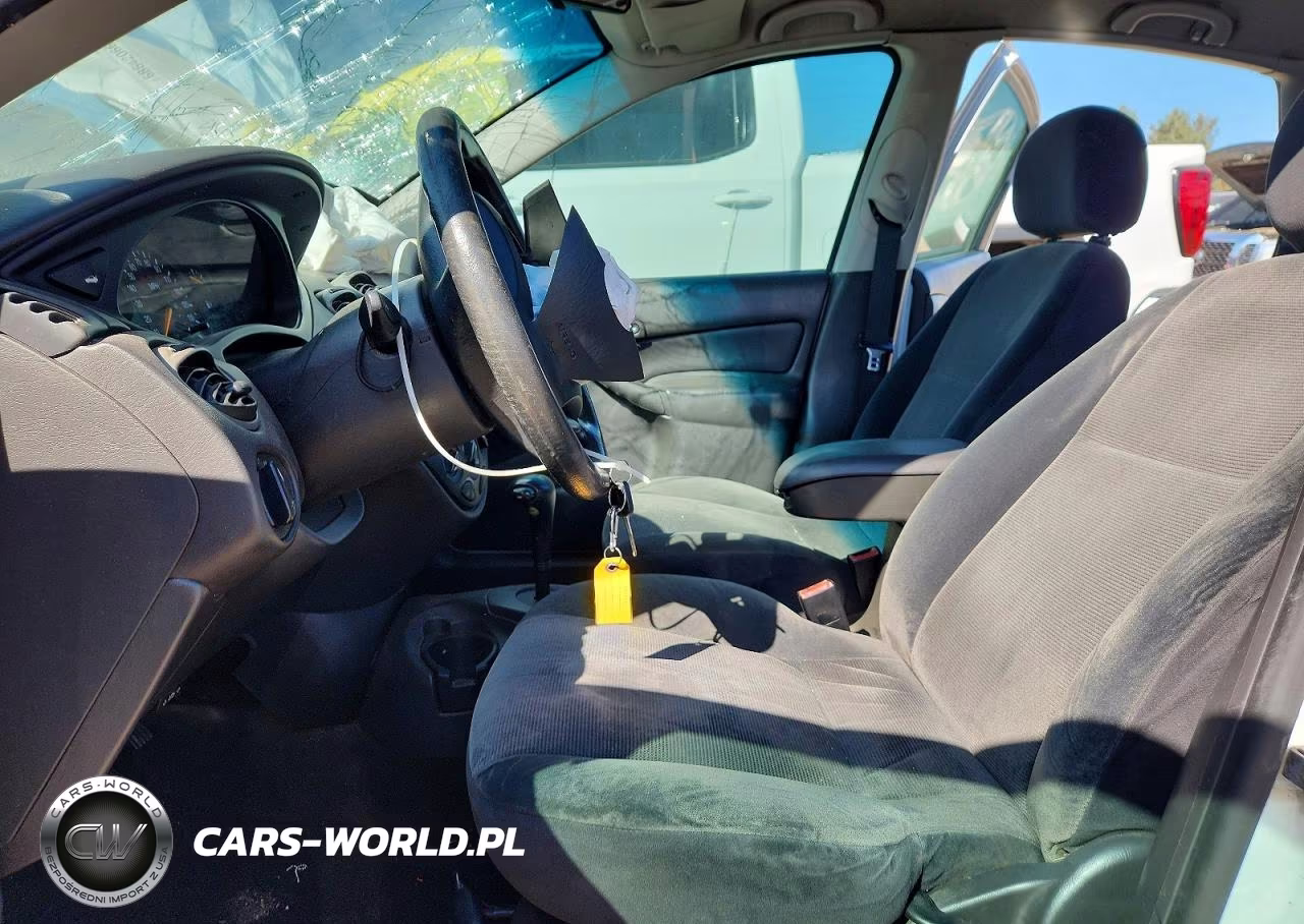 2002 Ford Focus Se VIN:1FAFP34P02W135015 - 7