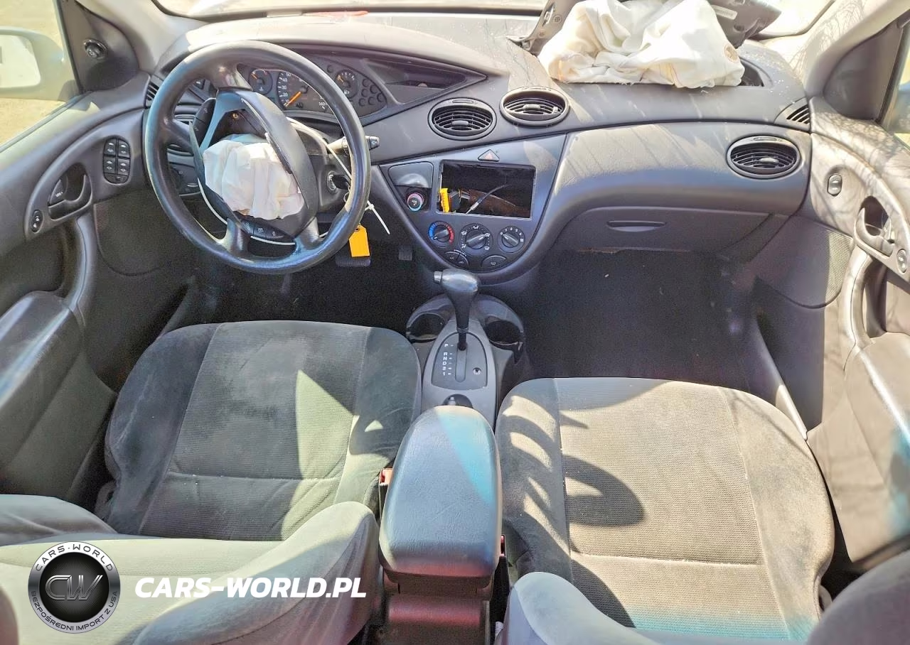 2002 Ford Focus Se VIN:1FAFP34P02W135015 - 8