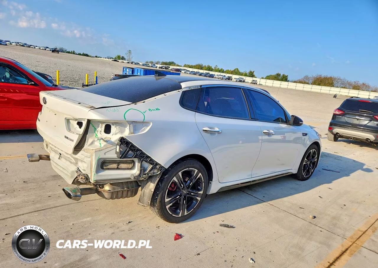 2019 Kia Optima Sx VIN:5XXGW4L28KG366730 - 3