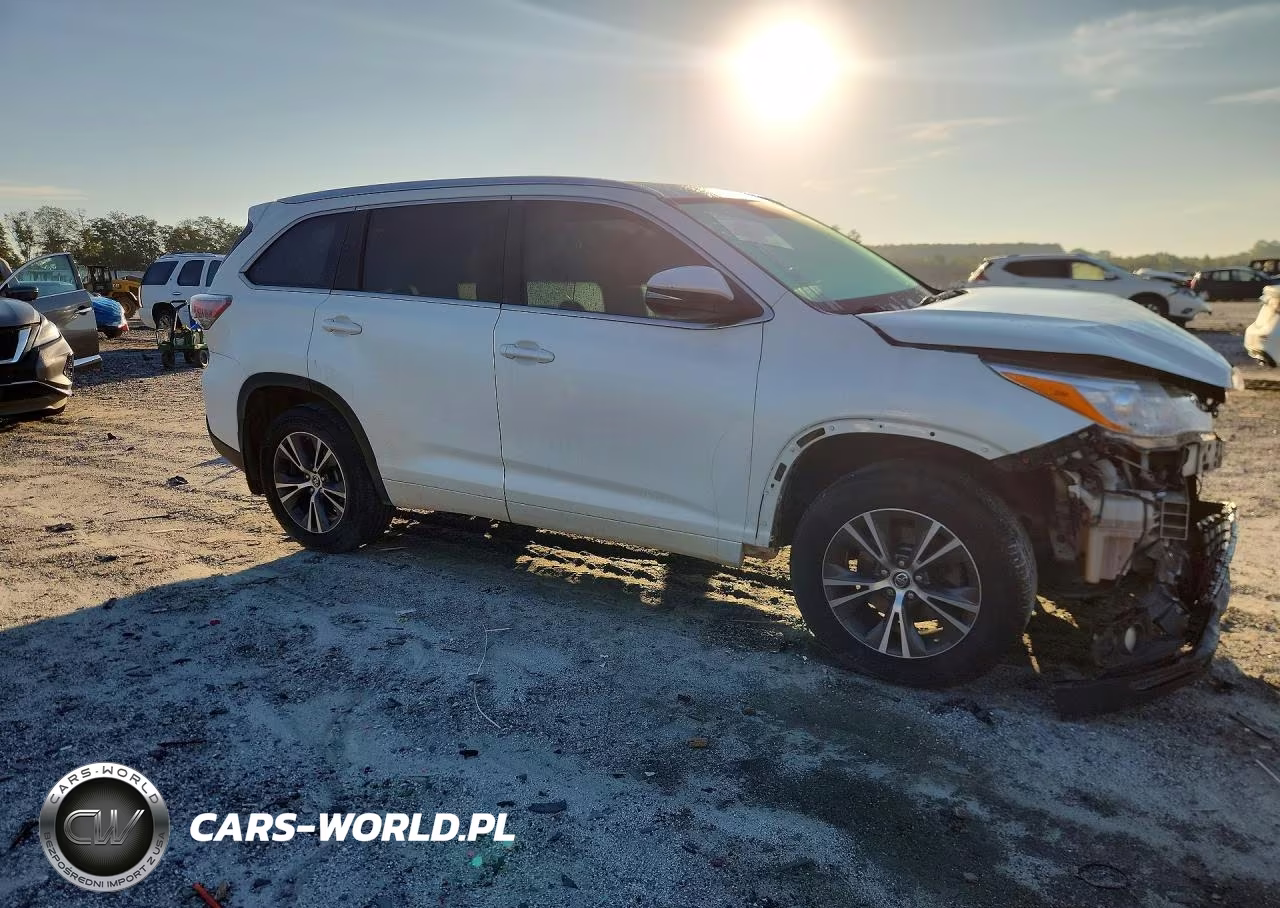 2016 Toyota Highlander Xle VIN:5TDJKRFH9GS238727 - 4