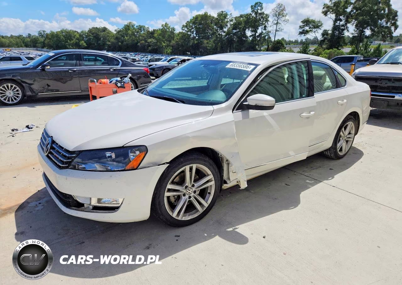 2015 Volkswagen Passat Sel VIN:1VWCS7A38FC080127 - 1