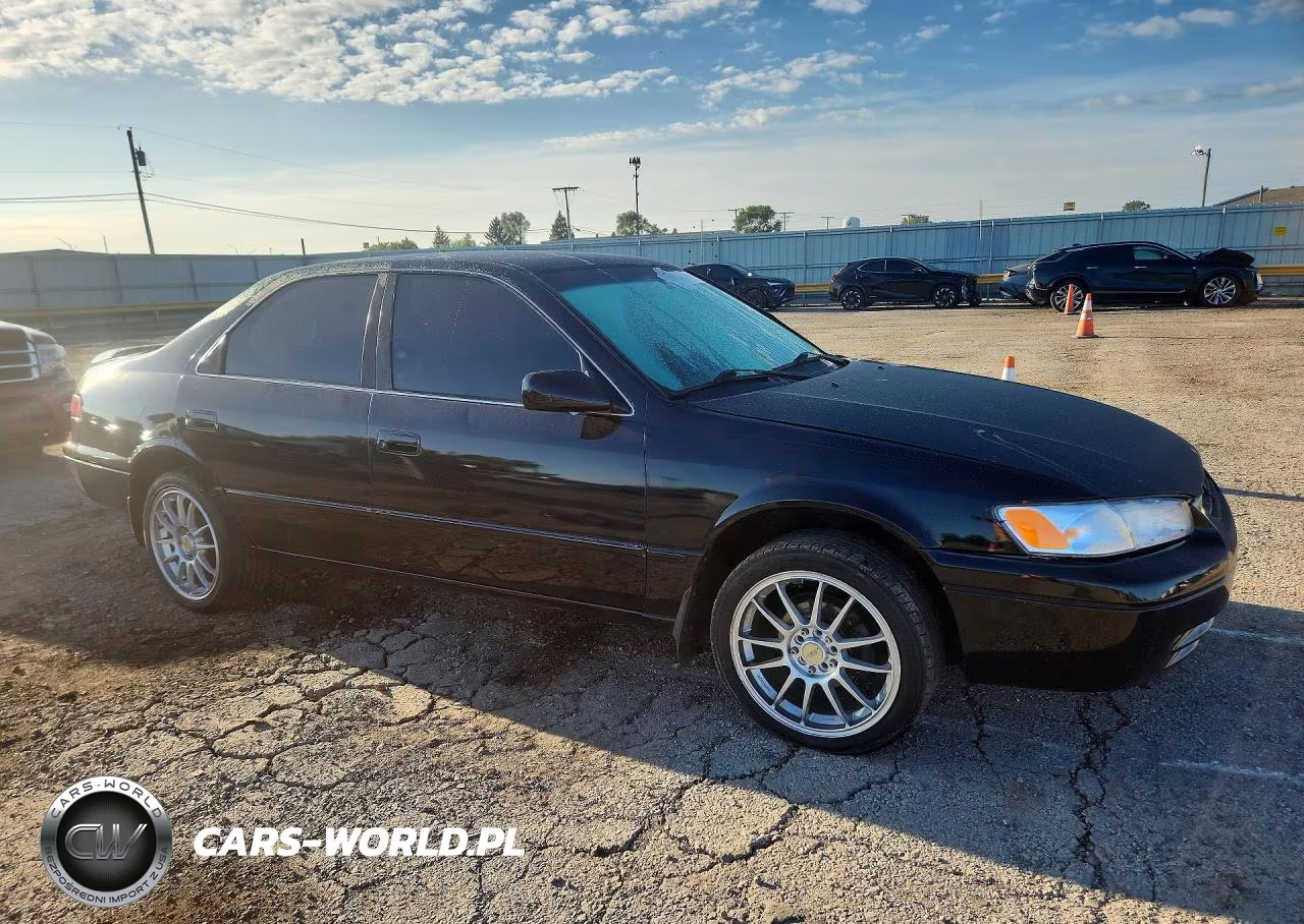 1998 Toyota Camry Le VIN:4T1BG22K4WU285412 - 4