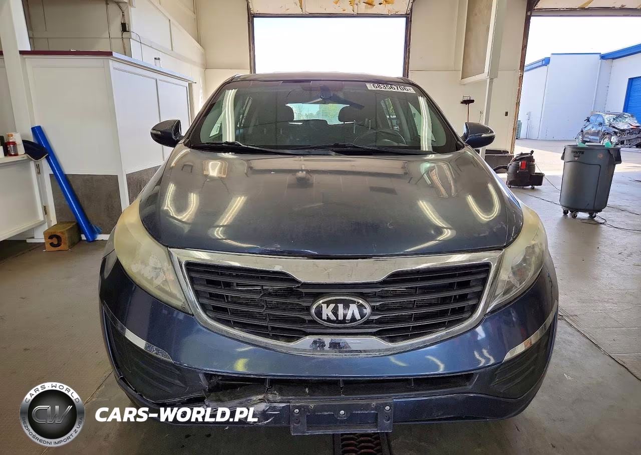 2013 Kia Sportage Base VIN:KNDPBCA24D7355714 - 5