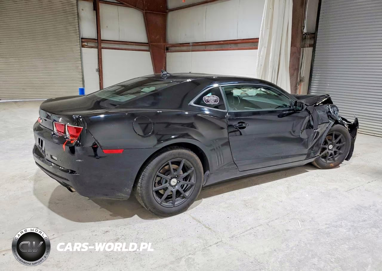 2011 Chevrolet Camaro Lt VIN:2G1FB1ED8B9132818 - 3