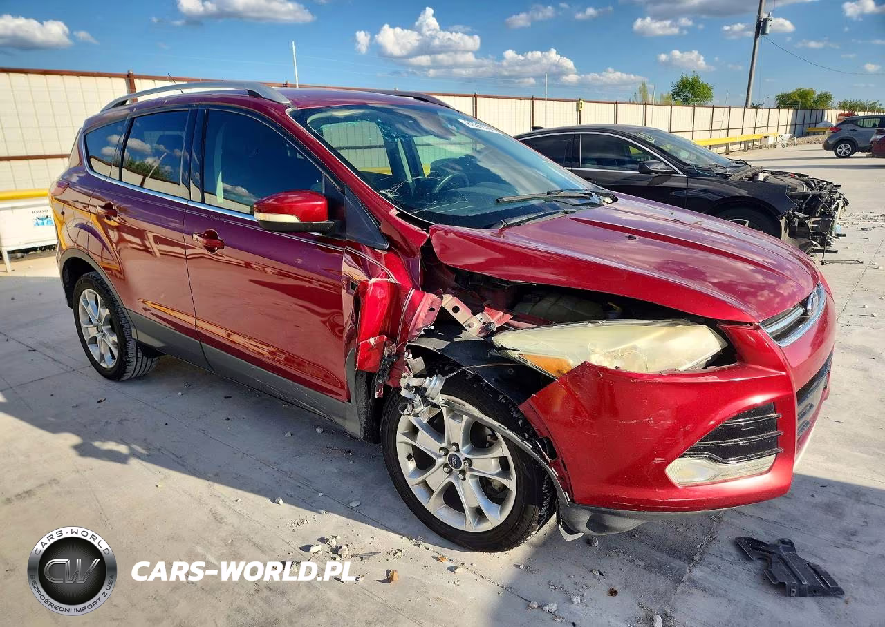 2015 Ford Escape Titanium VIN:1FMCU0J9XFUB18696 - 4