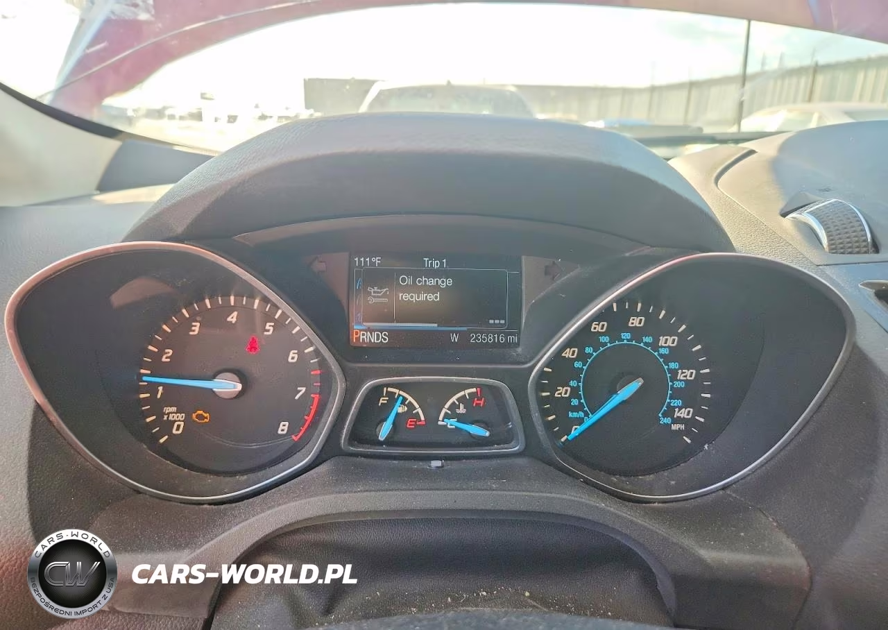 2015 Ford Escape Titanium VIN:1FMCU0J9XFUB18696 - 9