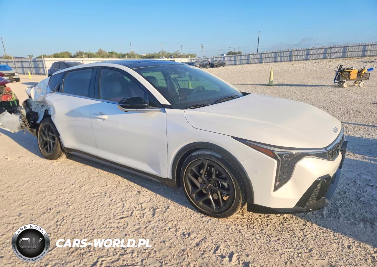 2026 Kia K4 Gt-Line Turbo VIN:3KPFW4DC9TE286639 - 4