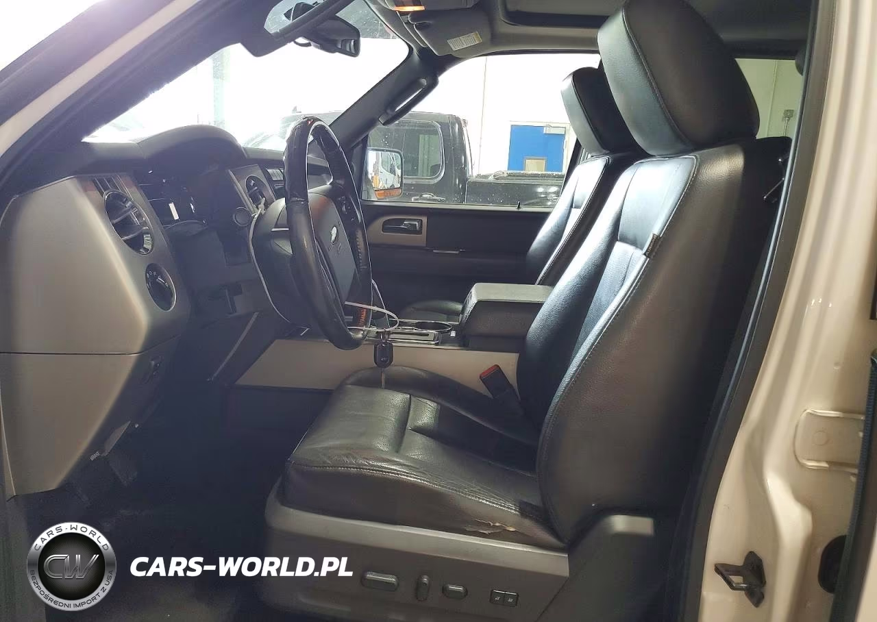 2011 Ford Expedition Limited VIN:1FMJU2A53BEF18393 - 7