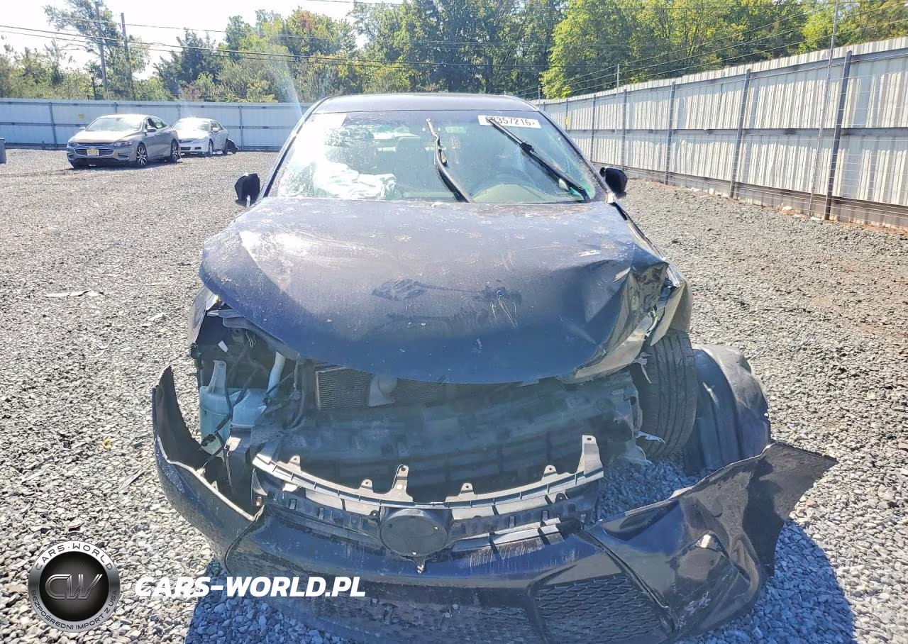 2016 Toyota Camry Se VIN:4T1BF1FK6GU575434 - 5