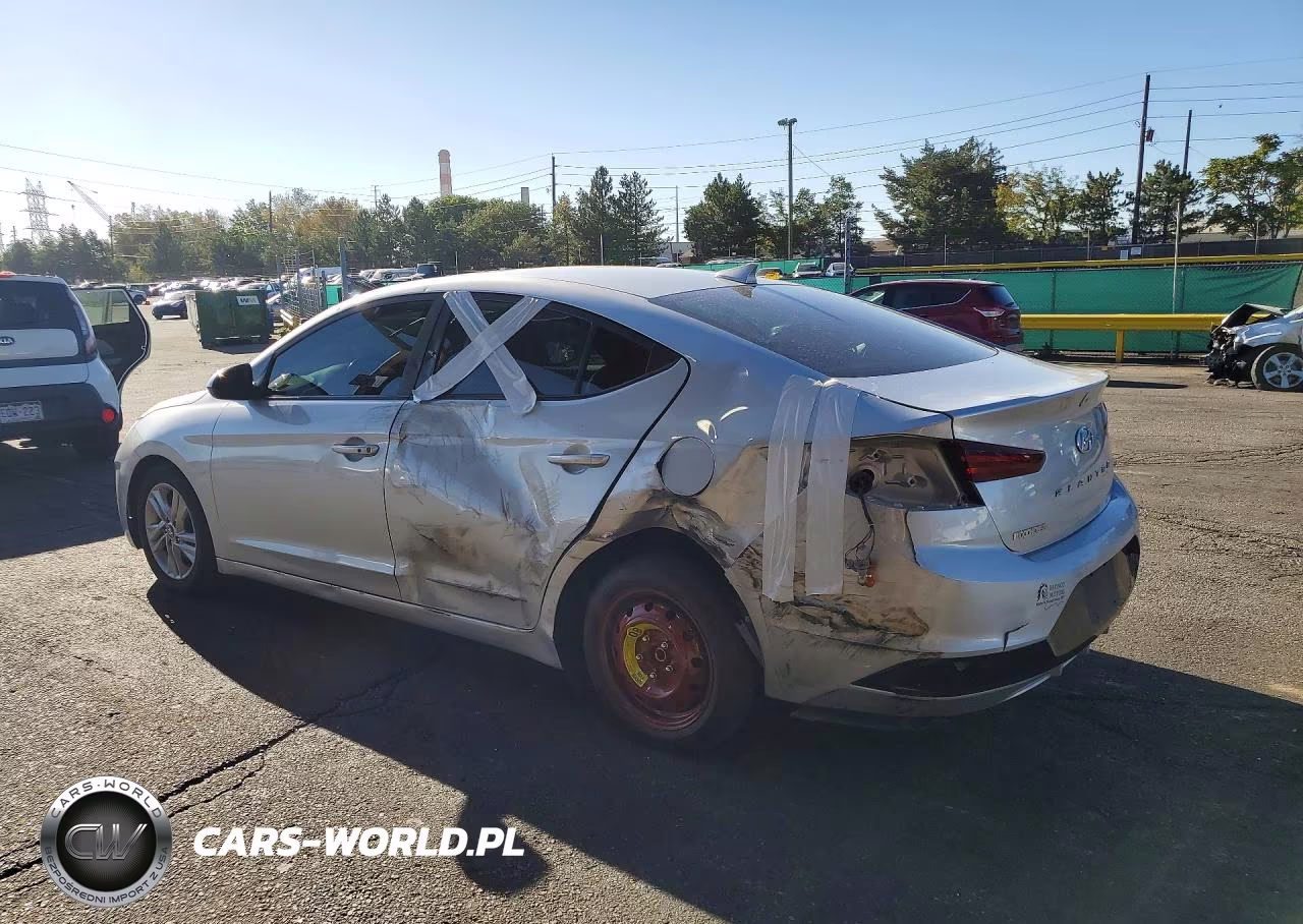 2019 Hyundai Elantra Value Edition VIN:KMHD84LF6KU778196 - 2