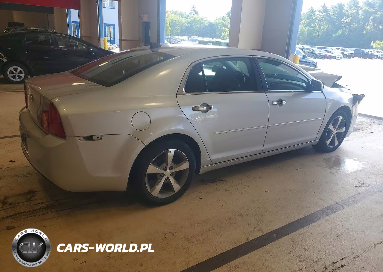 2012 Chevrolet Malibu 1Lt VIN:1G1ZC5E04CF133102 - 3